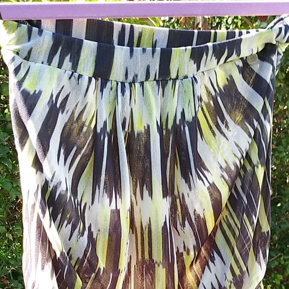 Mora Girls 1 piece skirt/halter jumper - Picture 5 of 13